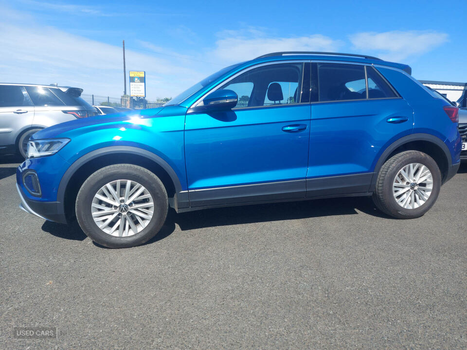 Jan 2024 Volkswagen T-Roc 1.5 TSI Life 5dr