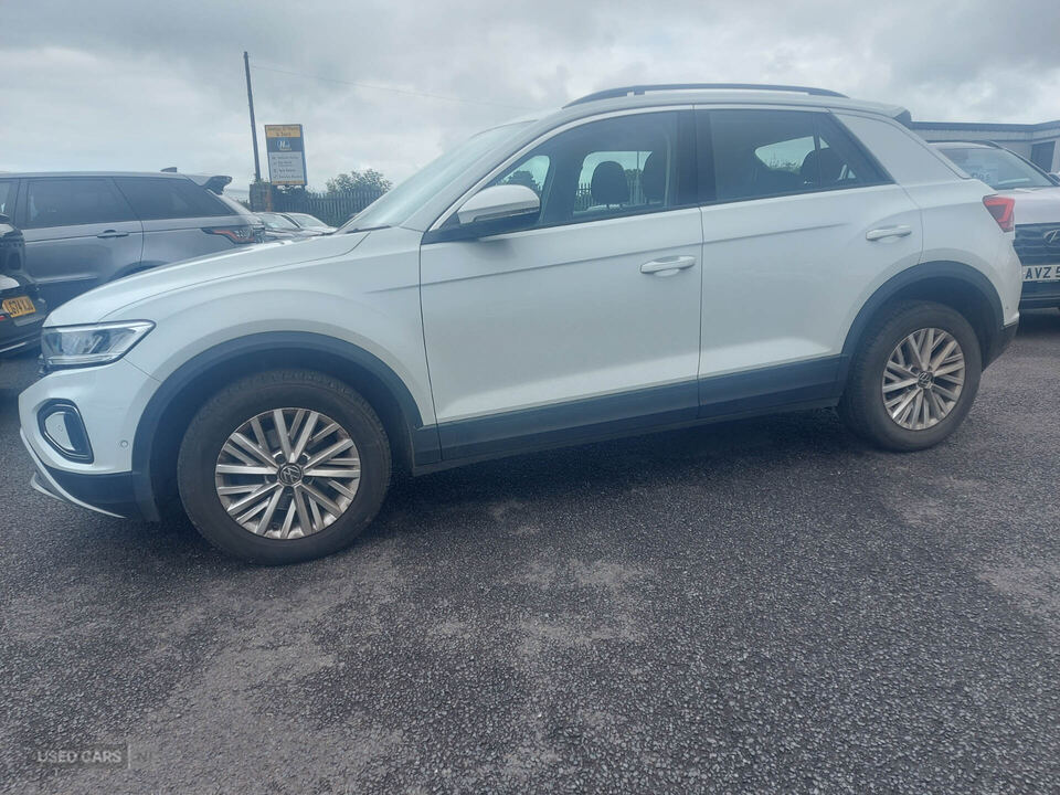 May 2023 Volkswagen T-Roc 1.0 TSI Life 5dr