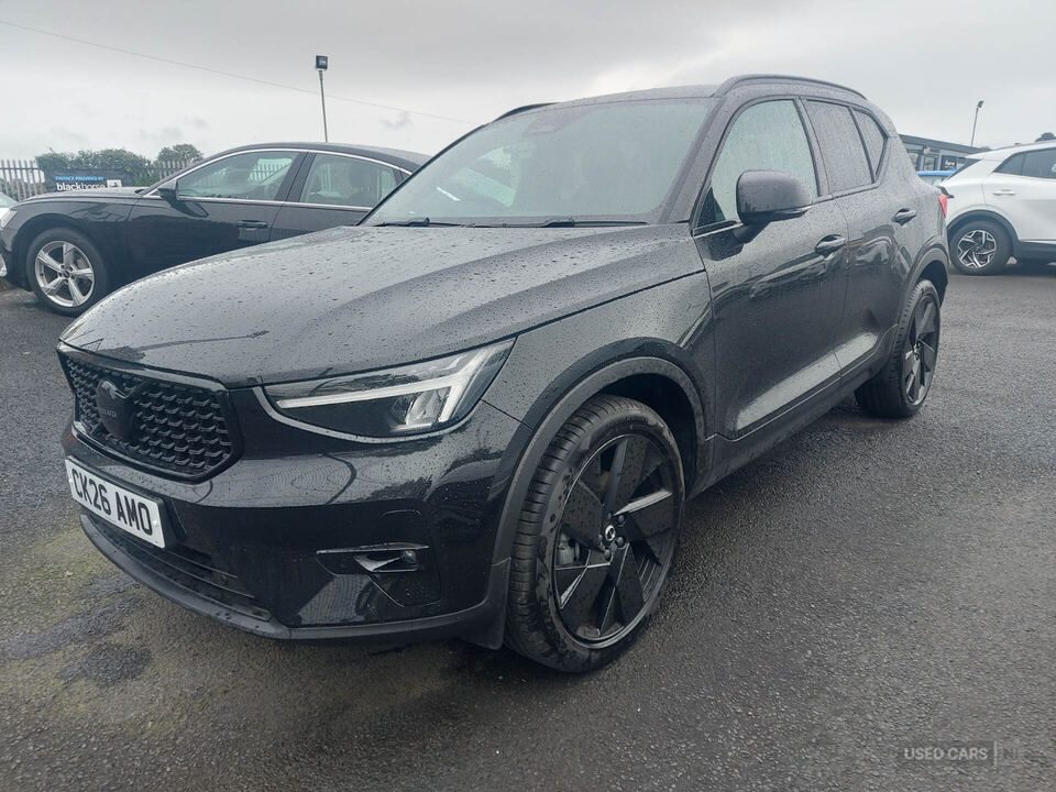 Mar 2026 Volvo XC40 2.0 B4P Plus Black Edition 5dr Auto